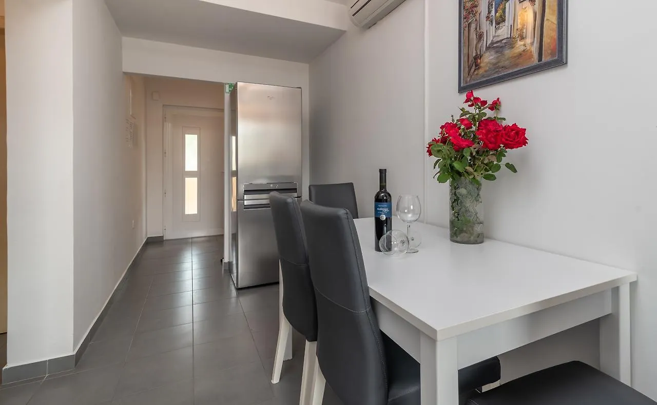 Apartments Maria Trogir