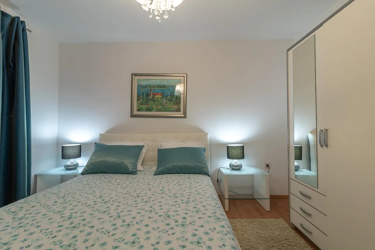 Apartments Maria Trogir